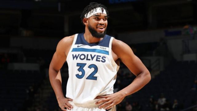 一杆进洞往 一杆进洞往