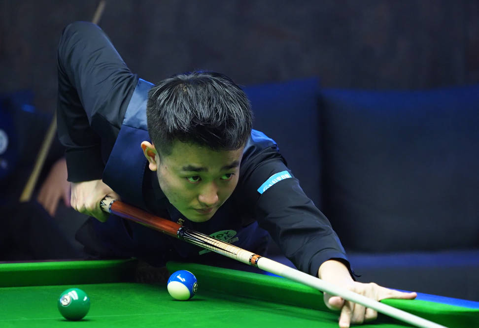 一个家庭的 一个家庭的