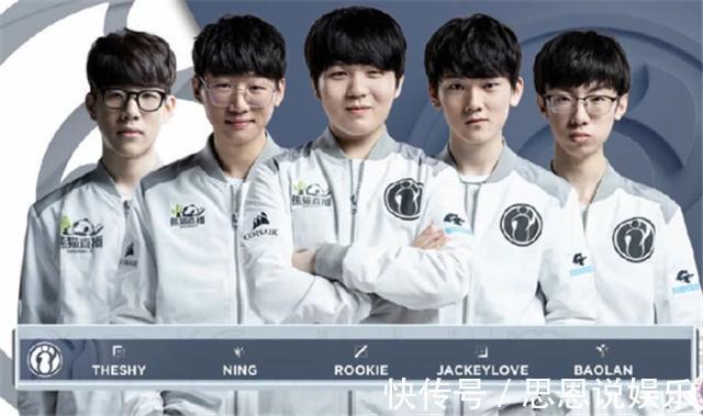 中锋在比赛 中锋在比赛