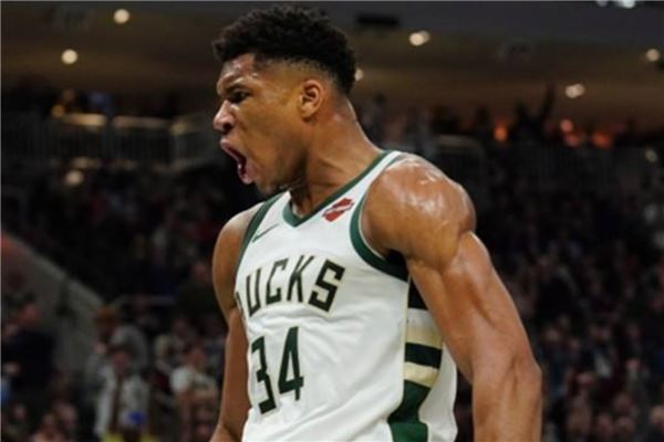 果断的进攻 果断的进攻