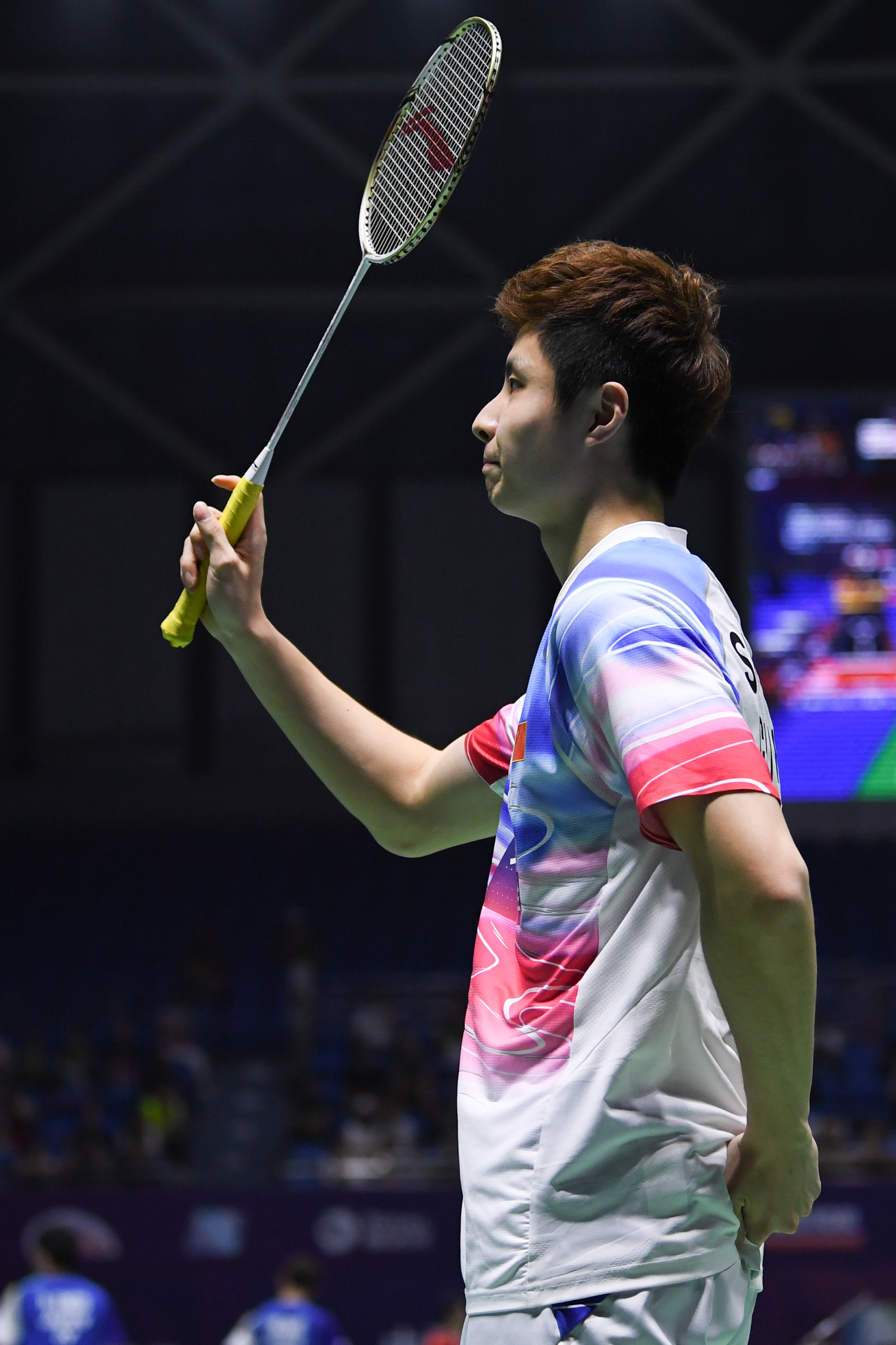 34分钟0-3落后！36岁郑铮苦笑36岁大雷沮丧 替补席黄政宇还在嬉笑.