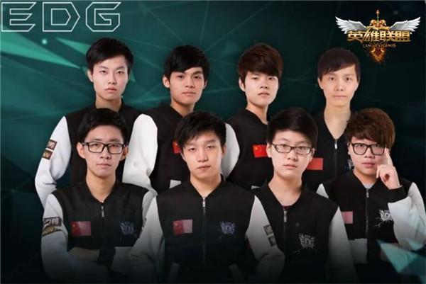 宫鲁鸣：队员们很想拿下比赛 但双塔阵容下控制对手三分球有漏洞