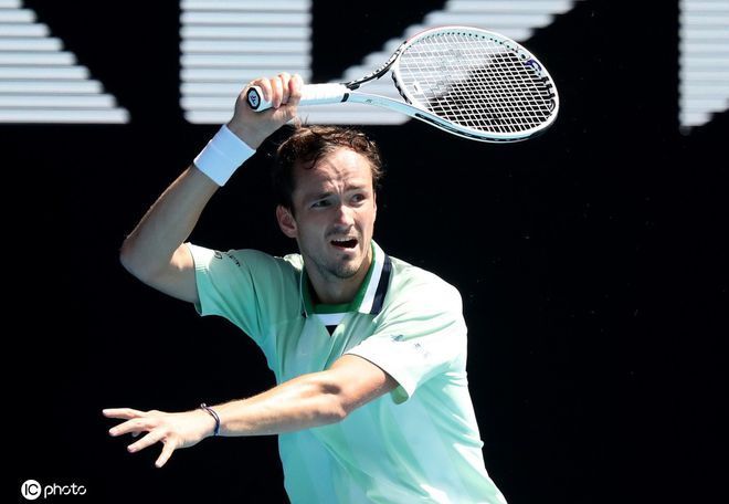 吉拉西并不 吉拉西并不